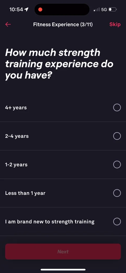Fitbod onboarding screen 14: 'How much strength training experience do you have?' From '4+ years' to 'I am brand new to strength training'