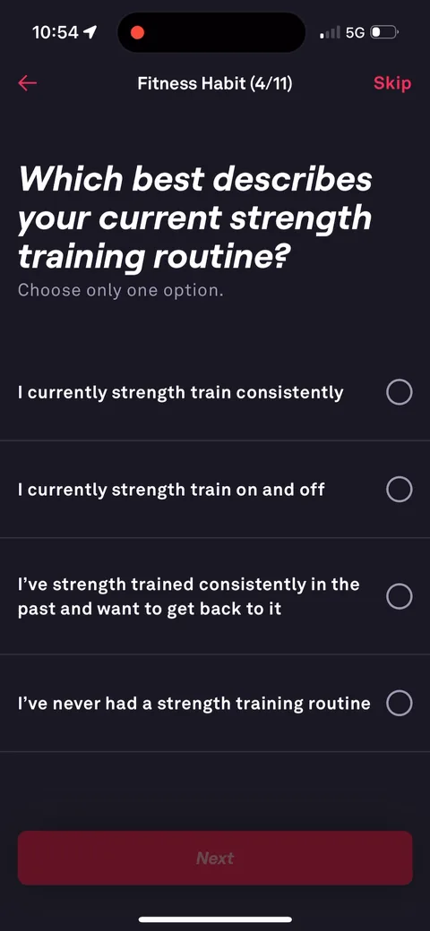 Fitbod onboarding screen 15: 'Which best describes your current strength training routine?' includes 'I've strength trained consistently…