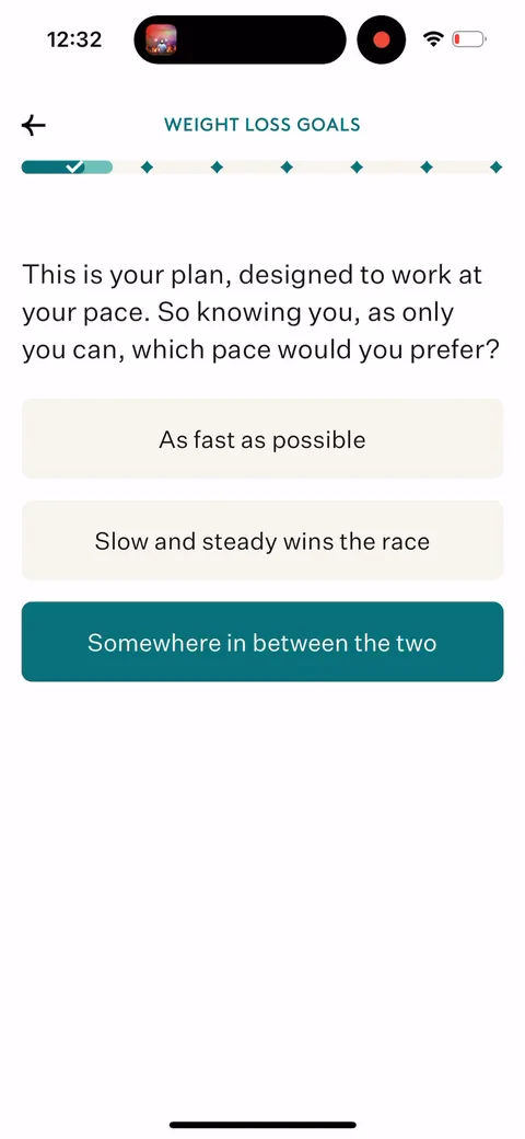 Noom onboarding screen 20: Letting you pick your pace, 'as fast as possible' vs 'slow and steady,' feeds straight into the prediction…