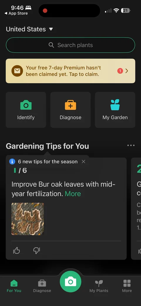 Picturethis onboarding screen 62: 'Your free 7-day premium hasn't been claimed yet, tap to claim.' A persistent banner on the home feed